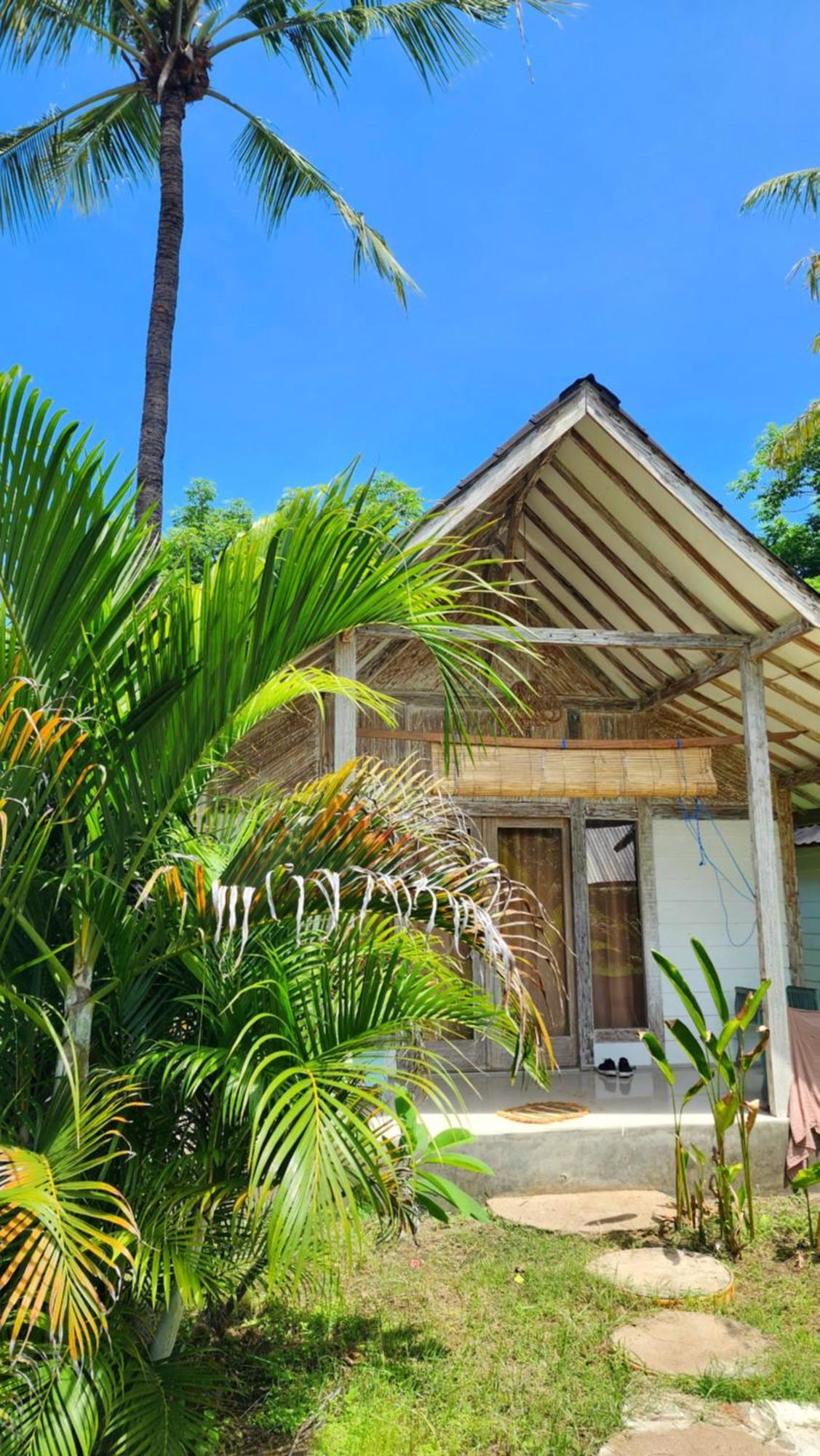 Kayu Cottage ギリ・トラワンガン 部屋 写真